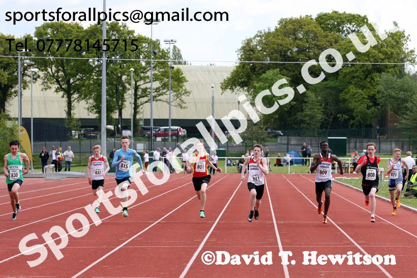 Boys under-15s 200 metres, 2019 North Eastern Track and Field Champs., Middlesbrough. Photo:  David T. Hewitson/Sports for All Pics